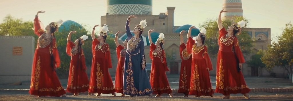 lazgi dance Uzbekistan