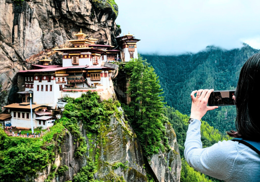 Bhutan Expanding Tourist Incentives<br />
