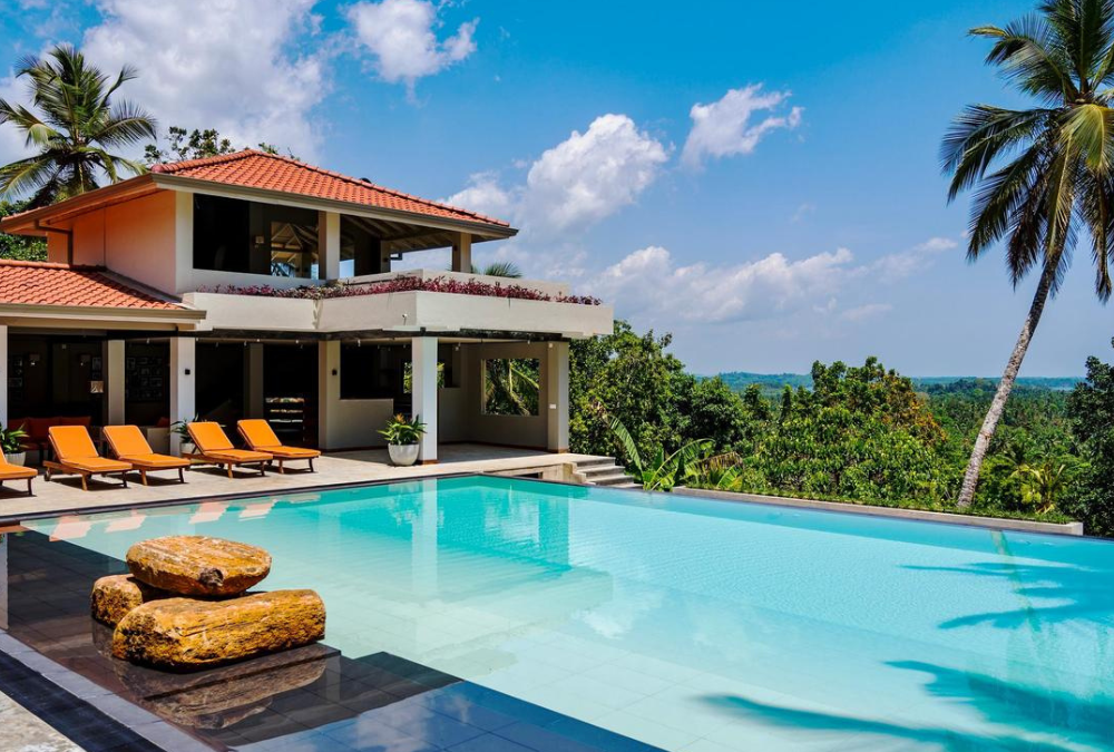 Sri Lanka – Resort Blends Beach & Jungle
