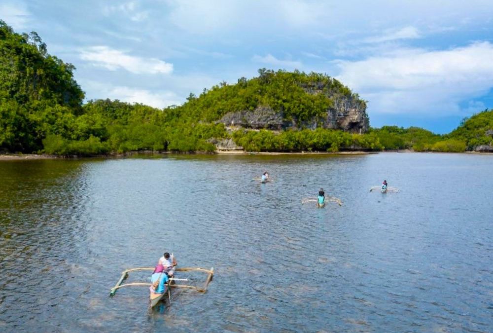 Philippines – Nature Meets Mysticism